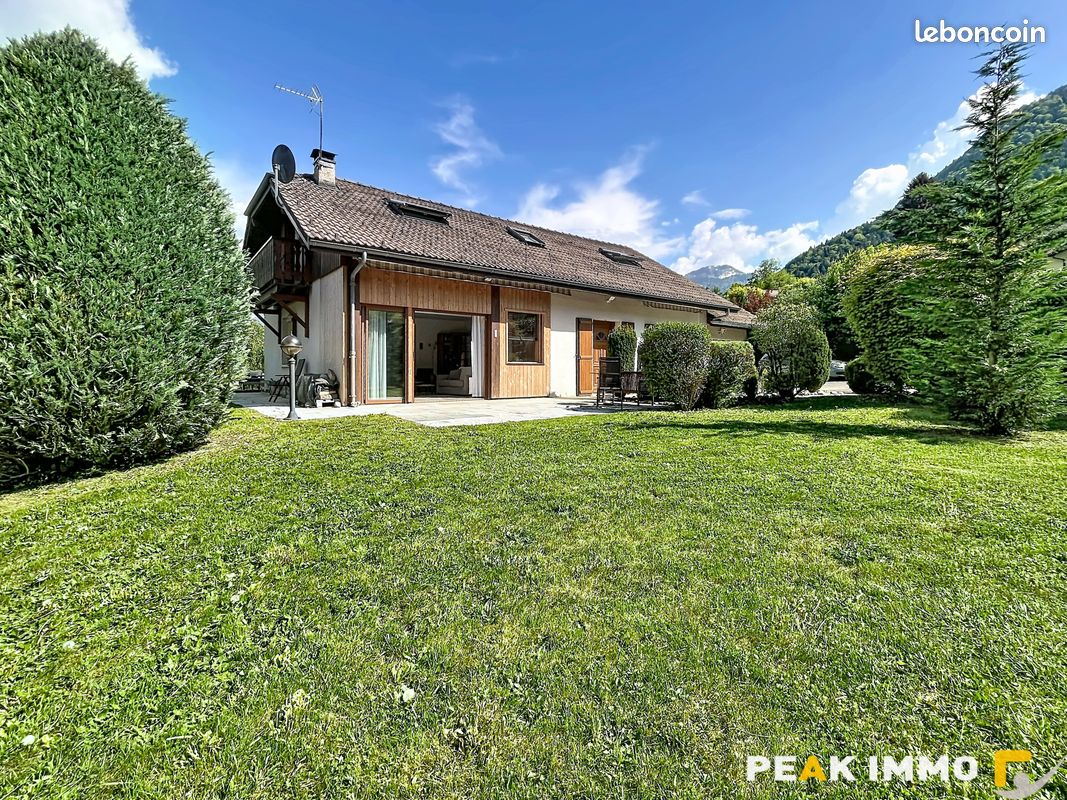 Maison 5 pièces 140 m² · à Doussard · 140 m² · 699 000 €