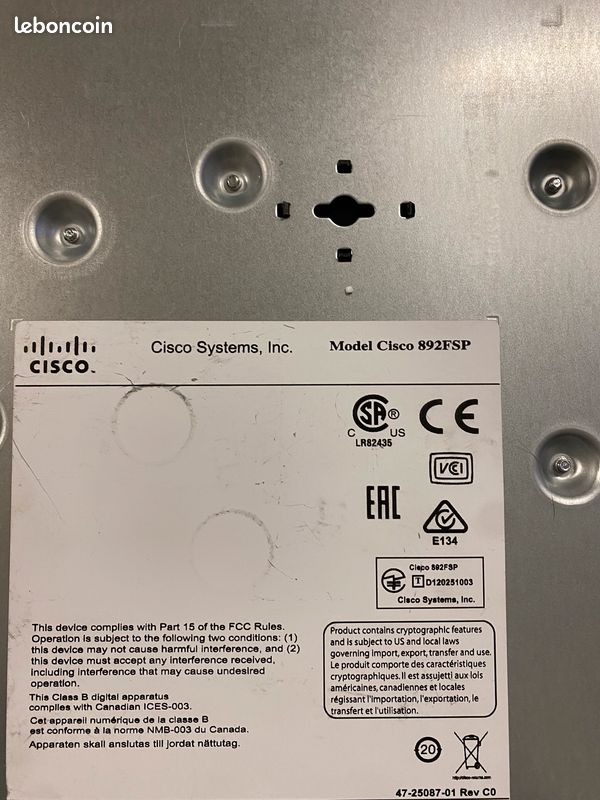 Cisco C892FSP (image 4)