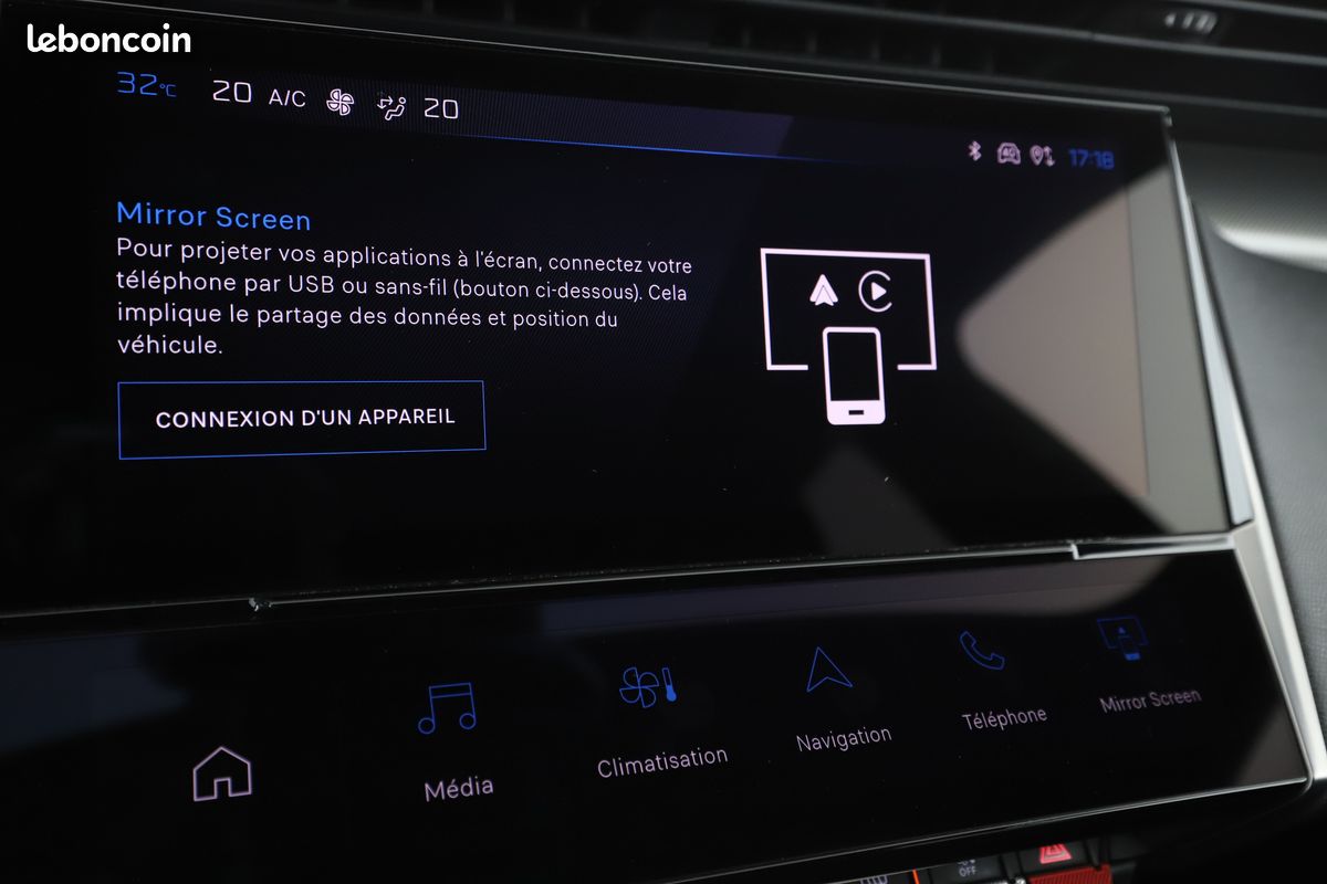 Peugeot 408 1.6 PHEV First Edition e-EAT8 225 ch (image 24)