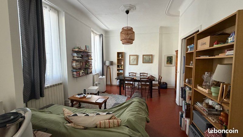 Appartement 3 pièces 80 m² · à Marseille · 80 m² · 1 070 €/mois