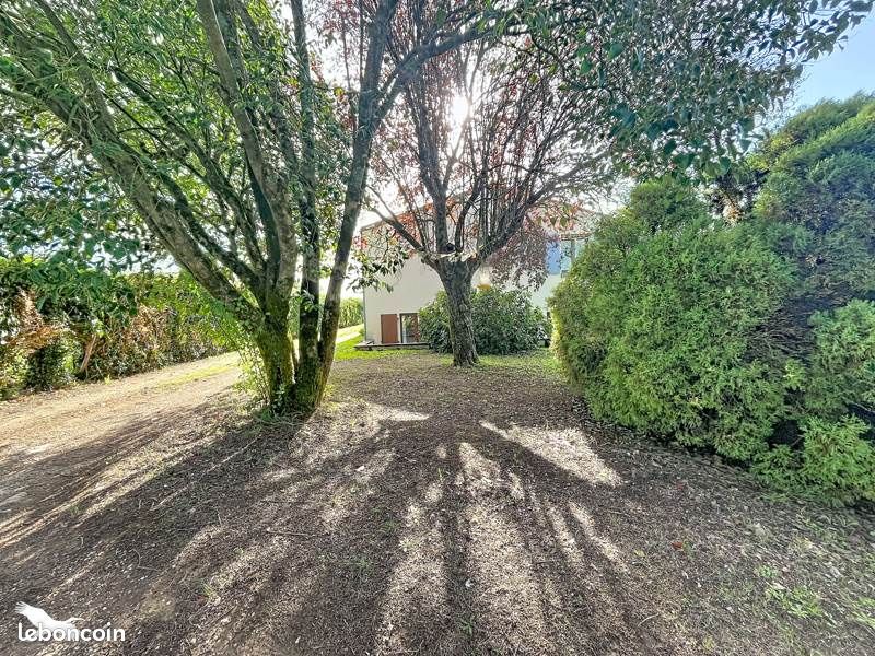 Maison 5 pièces 110 m² · à Val-du-Mignon · 110 m² · 185 000 €