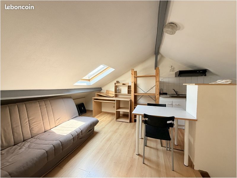 Appartement 1 pièce 9 m² · à Lille · 9 m² · 353 €/mois