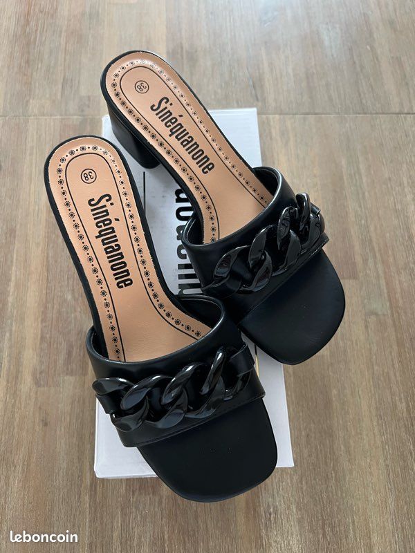 Chaussures noires SINEQUANONE taille 38 Chaussures