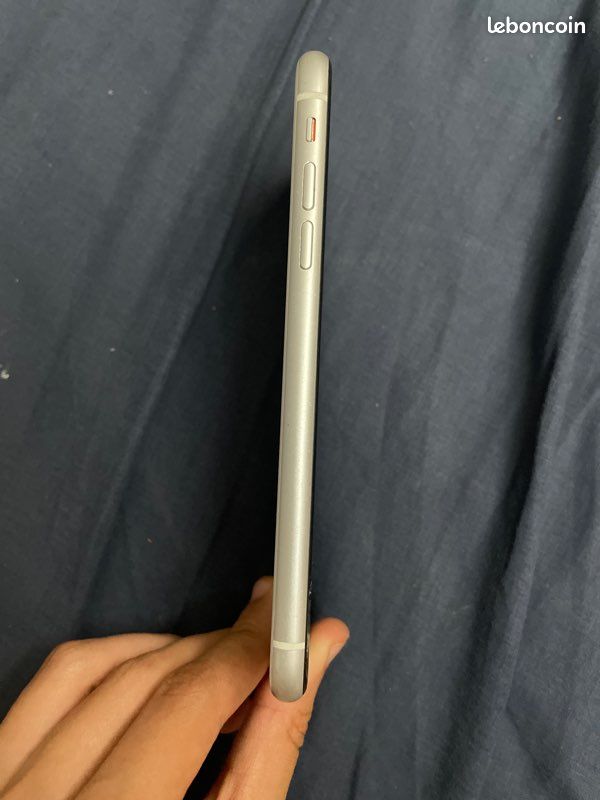 Iphone xr pour pièces (image 4)