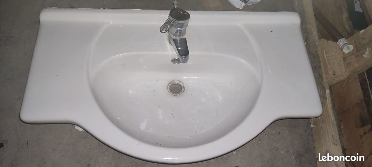 Lavabo salle de bain (image 1)
