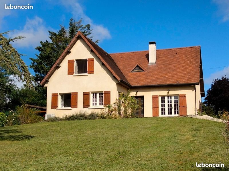 Maison 7 pièces 163 m² · à Givry · 163 m² · 379 000 €
