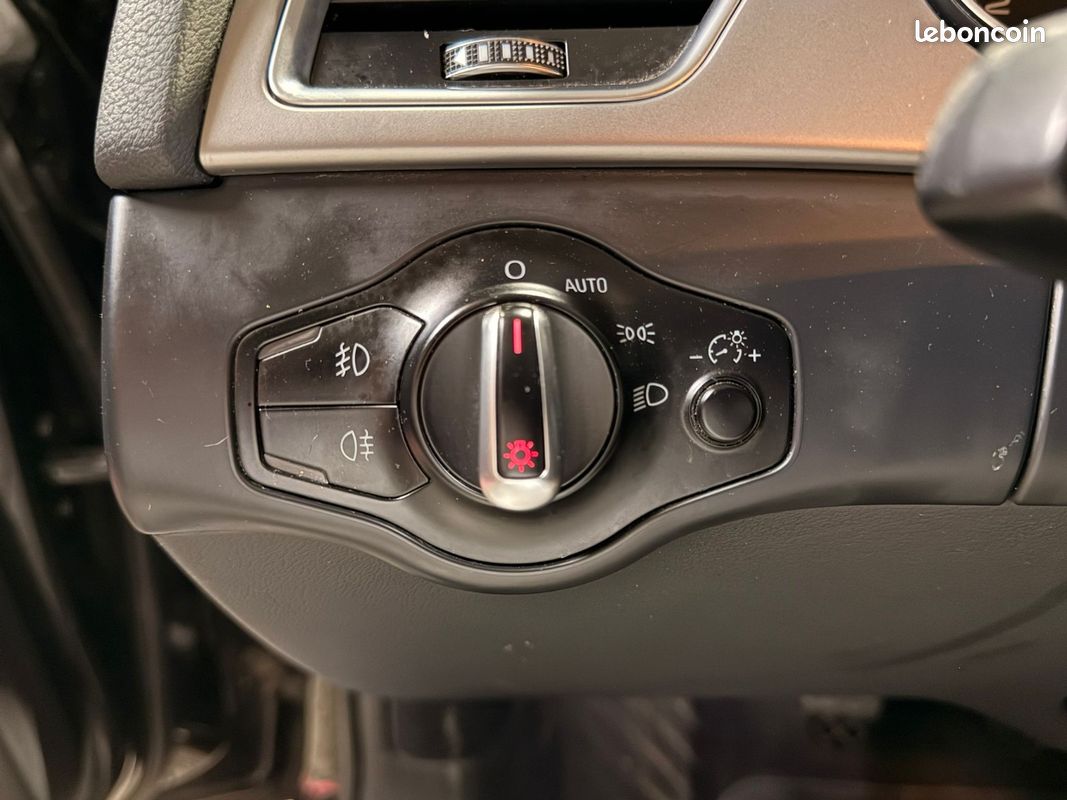 AUDI A4 ALLROAD QUATTRO 2.0 TDI 177 DPF Ambiente (image 20)