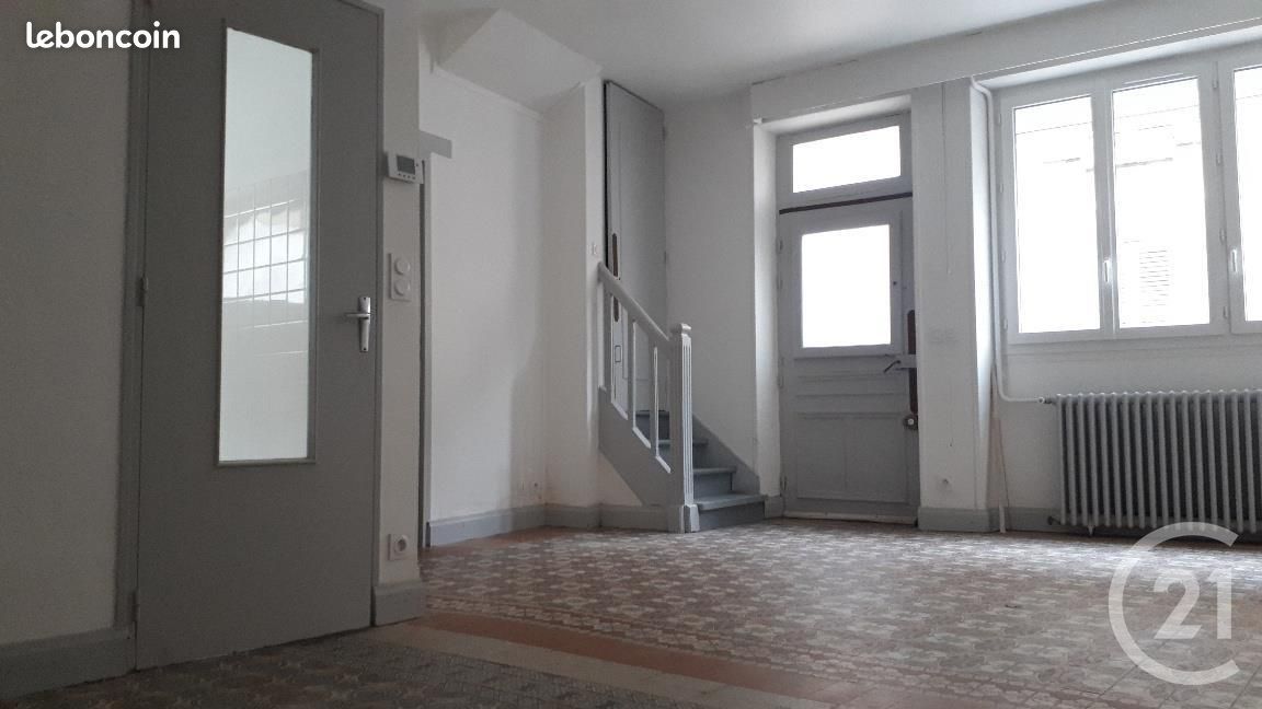 Maison 4 pièces 89 m² · à Montholon · 89 m² · 680 €/mois