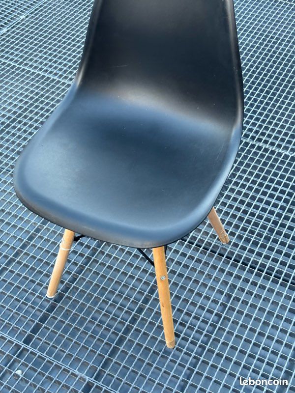 Table salon plus 4 chaises (image 3)