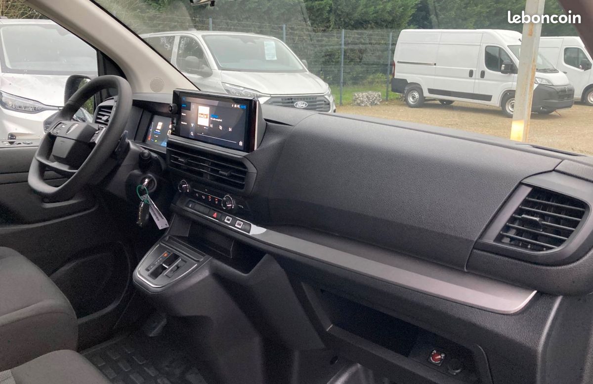 Peugeot Expert Fourgon Cabine Approfondie Facelift XL 2.0 BlueHDI 180 EAT8 Confort 5 PLACES ATTELAGE 2 portes latérales coulissantes vitrées CAMERA DE RECUL (image 6)