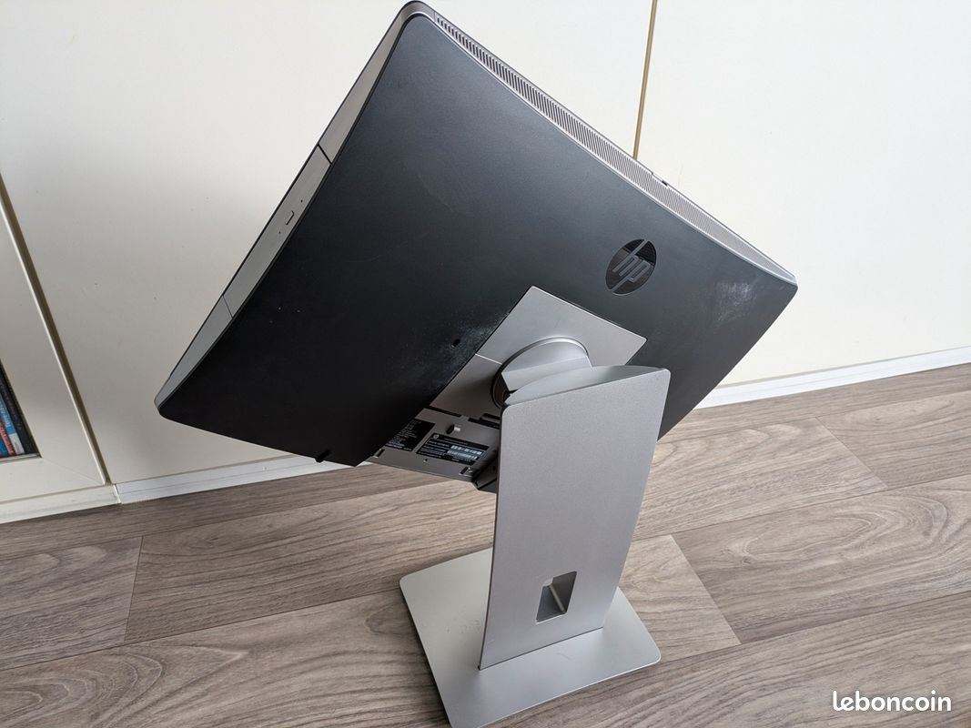 Ordinateur bureau HP tout en un - Windows 11 (image 5)