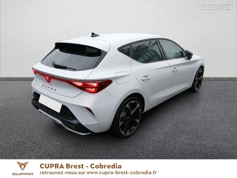 Cupra Leon 1.5 eTSI Hybrid 150ch V DSG7 (image 5)