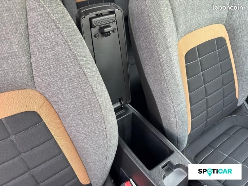 Citroen C3 Aircross 1.2 Hybride 136ch MAX (image 37)