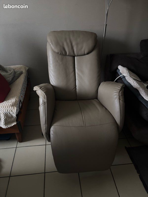 Fauteuil électrique (image 2)