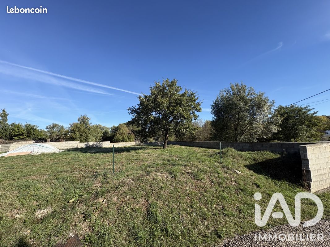 Terrain 400 m² · à Lavilledieu · 400 m² · 50 000 €