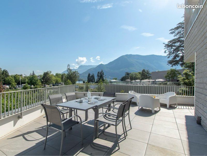 Appartement 3 pièces 67 m² · à Annecy · 67 m² · 2 080 €