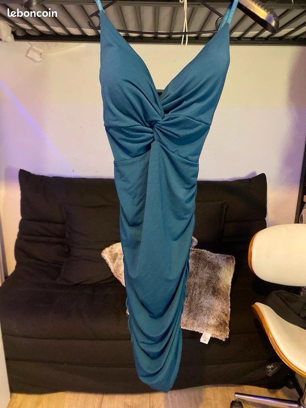 Robe moulante (image 3)