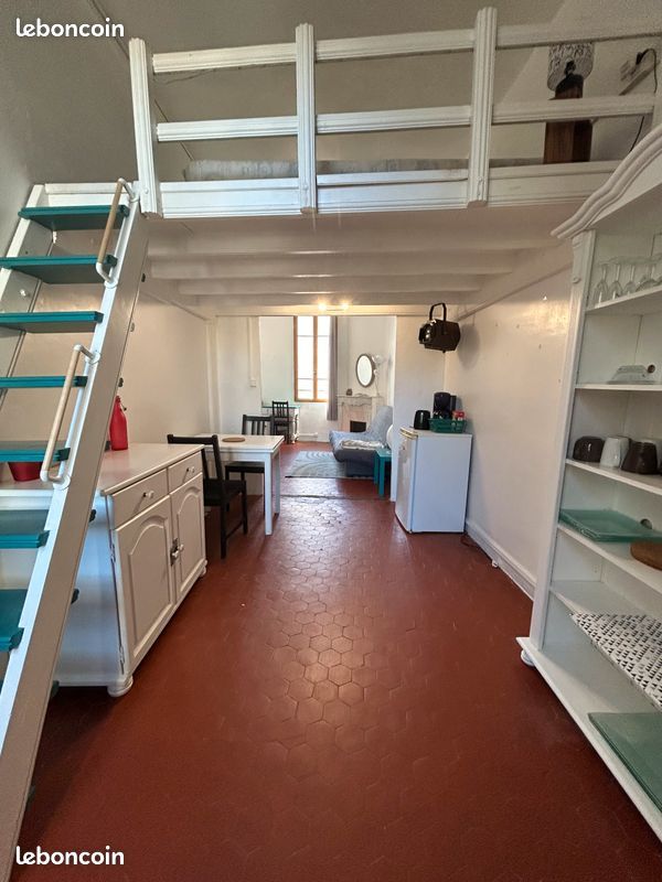 Appartement 1 pièce 27 m² · à Avignon · 27 m² · 550 €