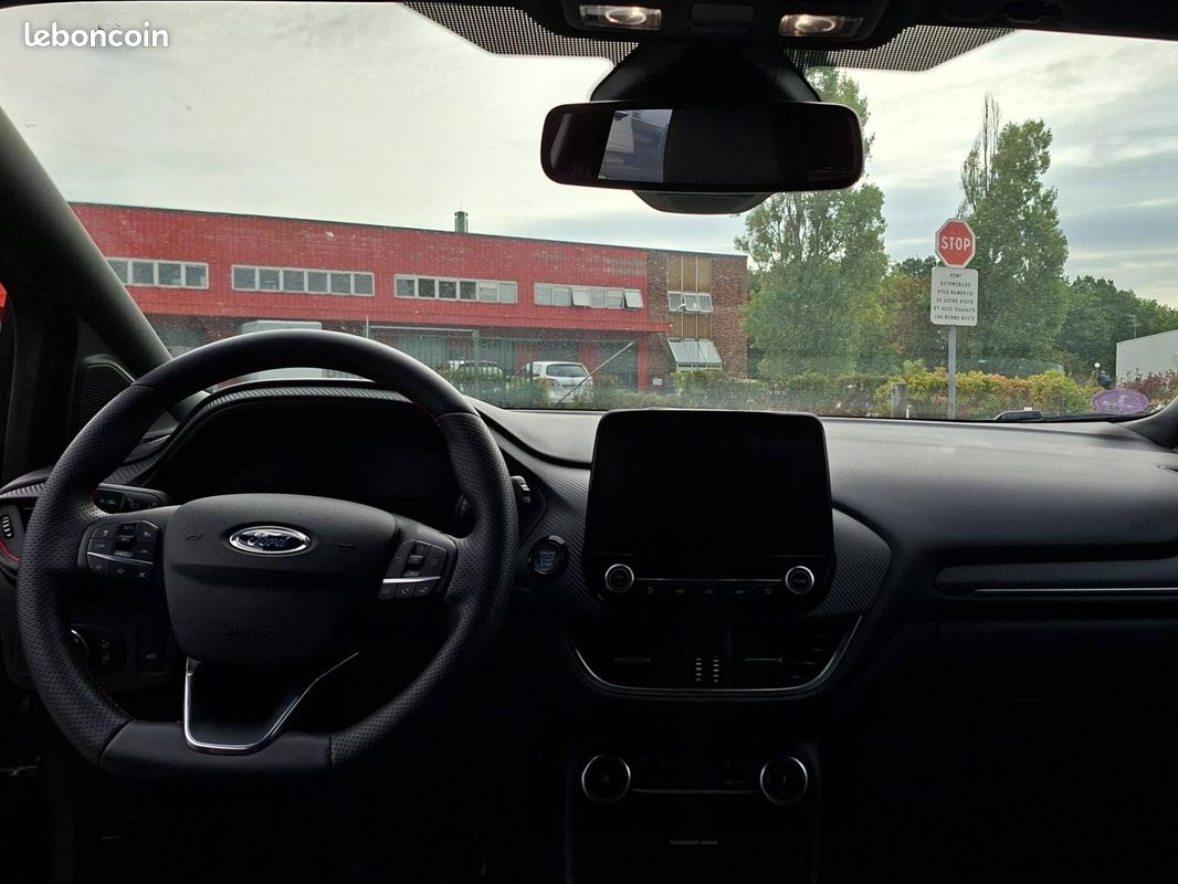 Ford Puma 1.0 Flexifuel 125ch S&S mHEV ST-Line X (image 12)