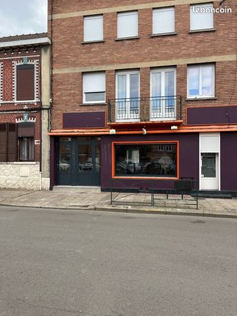 Loue local commercial 55m2