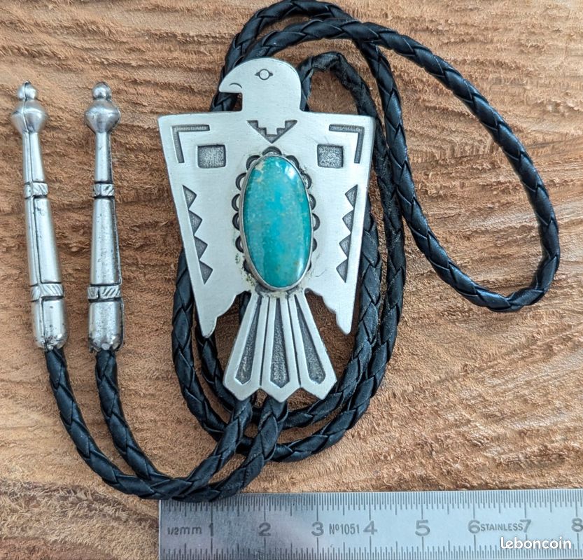 Cravate Bolo Harrison Bitsue - Turquoise Mine Numéro 8 - Argent Sterling - Navajo