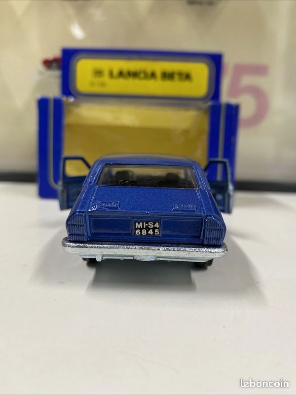 Modèle Réduit Polistil 1/43 Lancia Beta E41 Avec Galerie De Toit - Bleu - Occasion