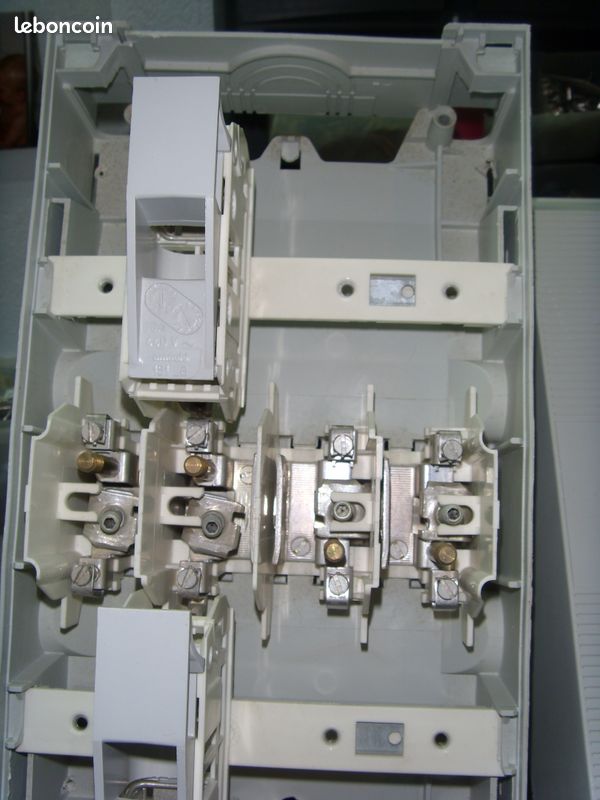 Boitier electrique (image 1)