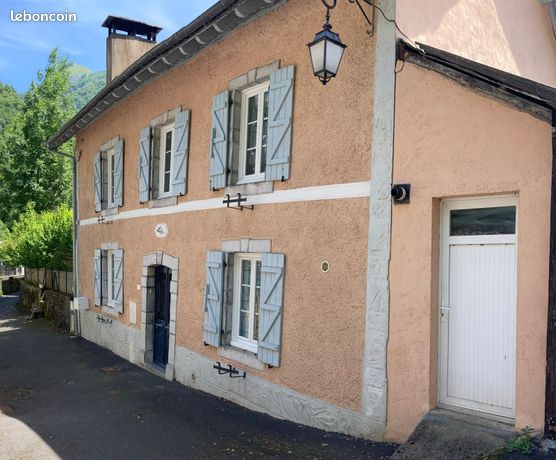 Maison 5 pièces 180m²