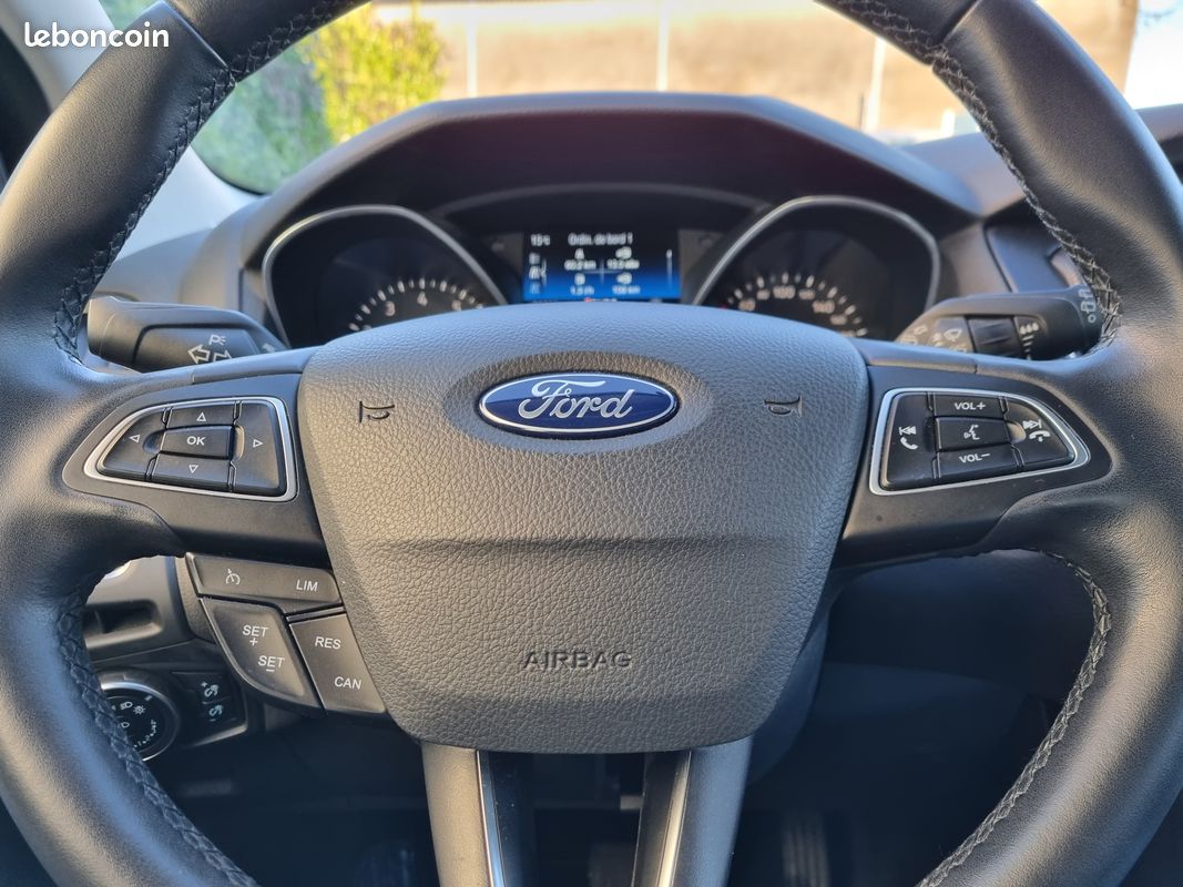 Ford Focus 1.0 125 cv BVA6 Titanium / HiFi Sony / GPS / GARANTIE 12M (image 10)