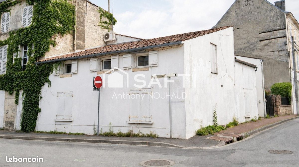 Immeuble 150 m² · à Cognac · 150 m² · 239 500 €