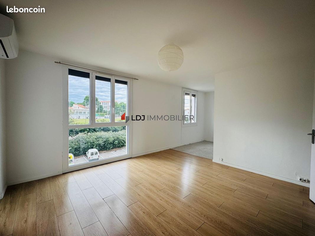 Appartement 3 pièces 70 m² · à Perpignan · 70 m² · 100 000 €