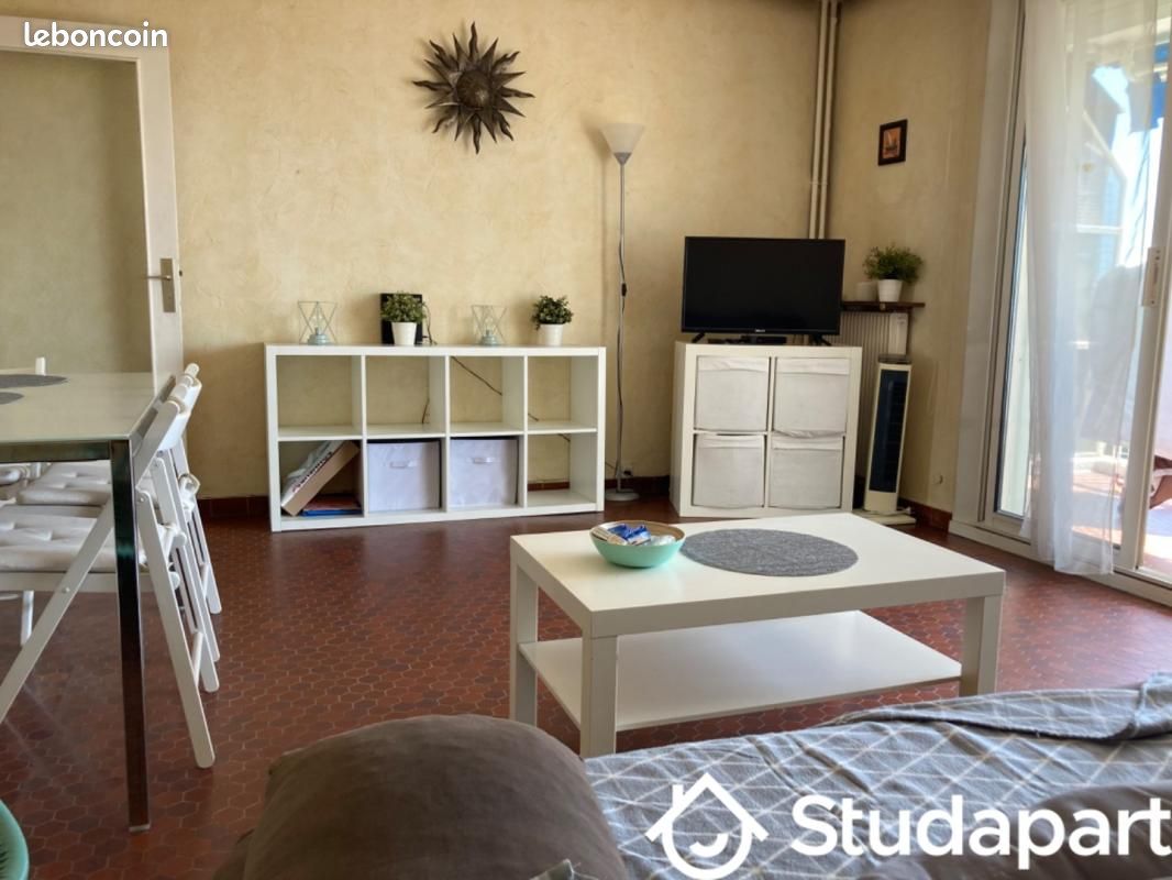 Appartement 2 pièces 50 m² · à Antibes · 50 m² · 950 €