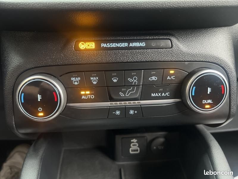 Ford Kuga 2.5 Duratec 190ch FHEV E85 ST-Line BVA (image 11)