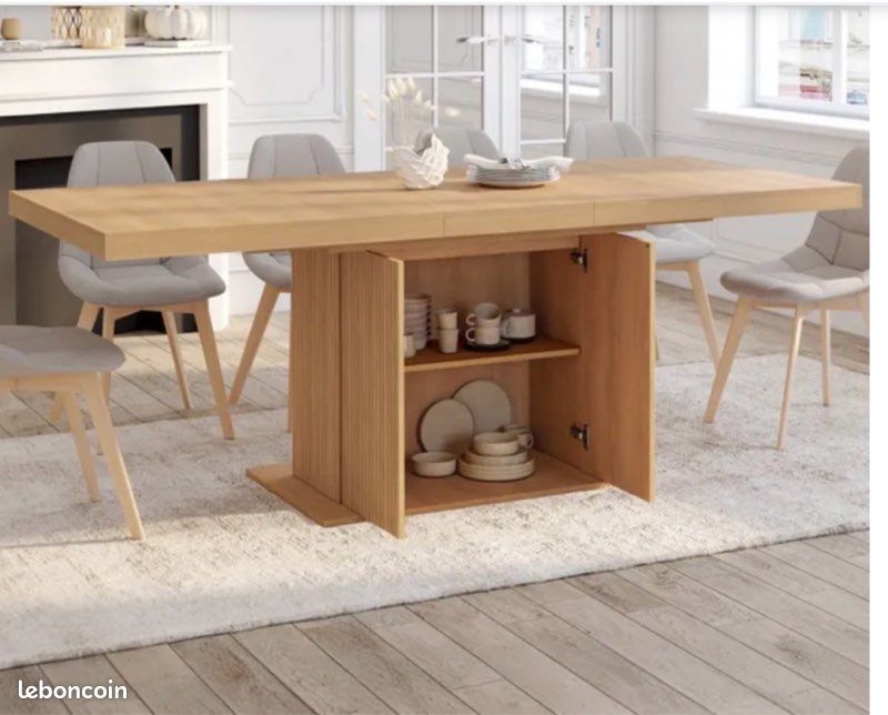 Table & chaise (image 2)