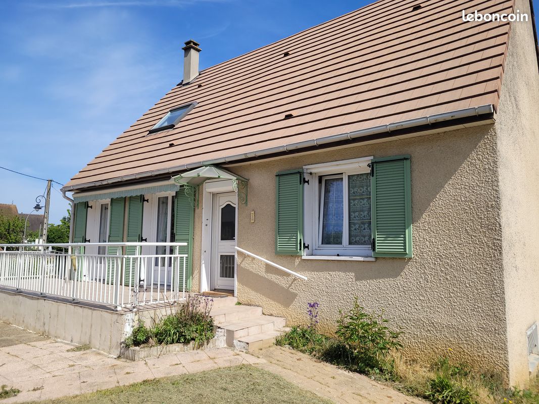 Maison 8 pièces 125 m² · à Saint-Marcel · 125 m² · 258 000 €