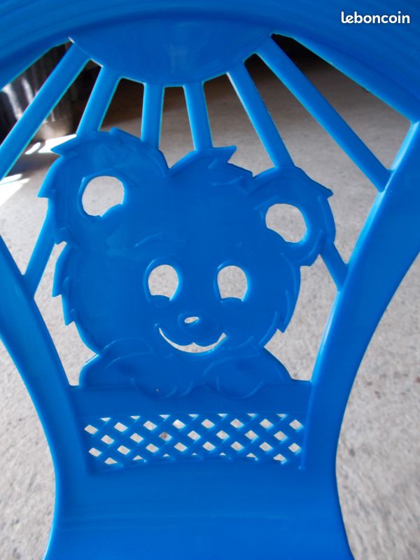 Joli chaise Bleue pour extérieur (image 2)