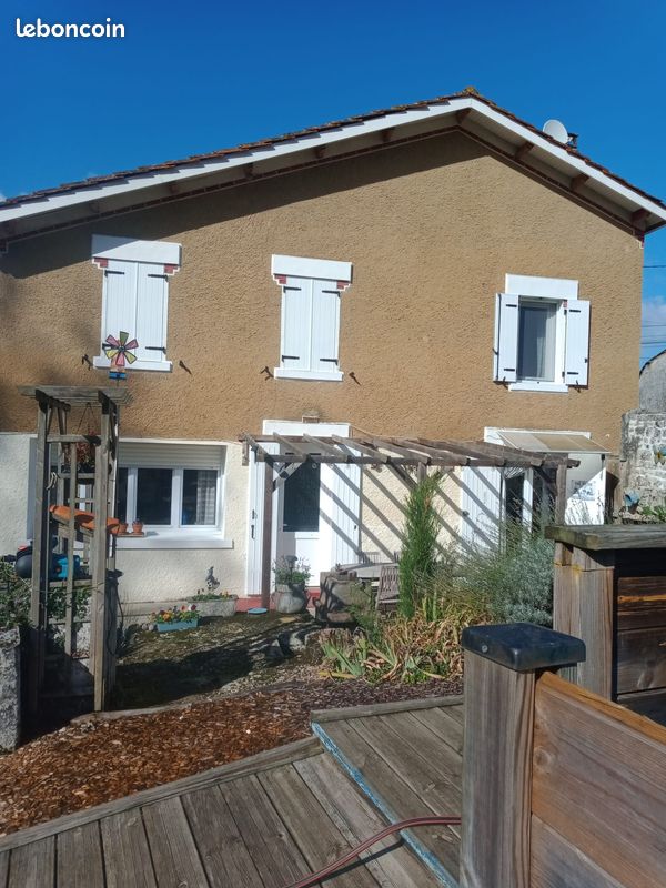 Maison 5 pièces 85 m² · à Guitinières · 85 m² · 140 000 €