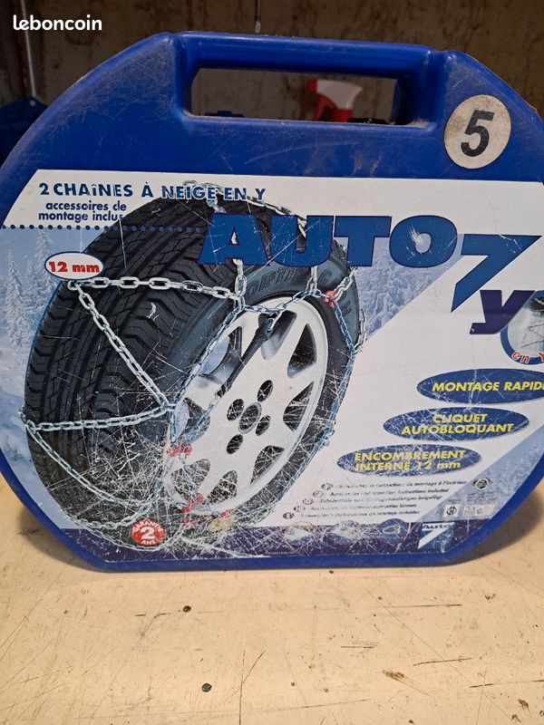 Chaînes à Neige Manuelles HABILL-AUTO 9mm - 215/65 R17 - Acier Allié Pour Voiture