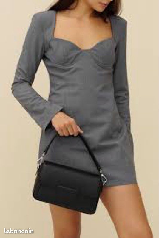 Robe Mini ZARA Grise Avec Col - Taille XL Neuve Avec étiquettes - Satin/polyester