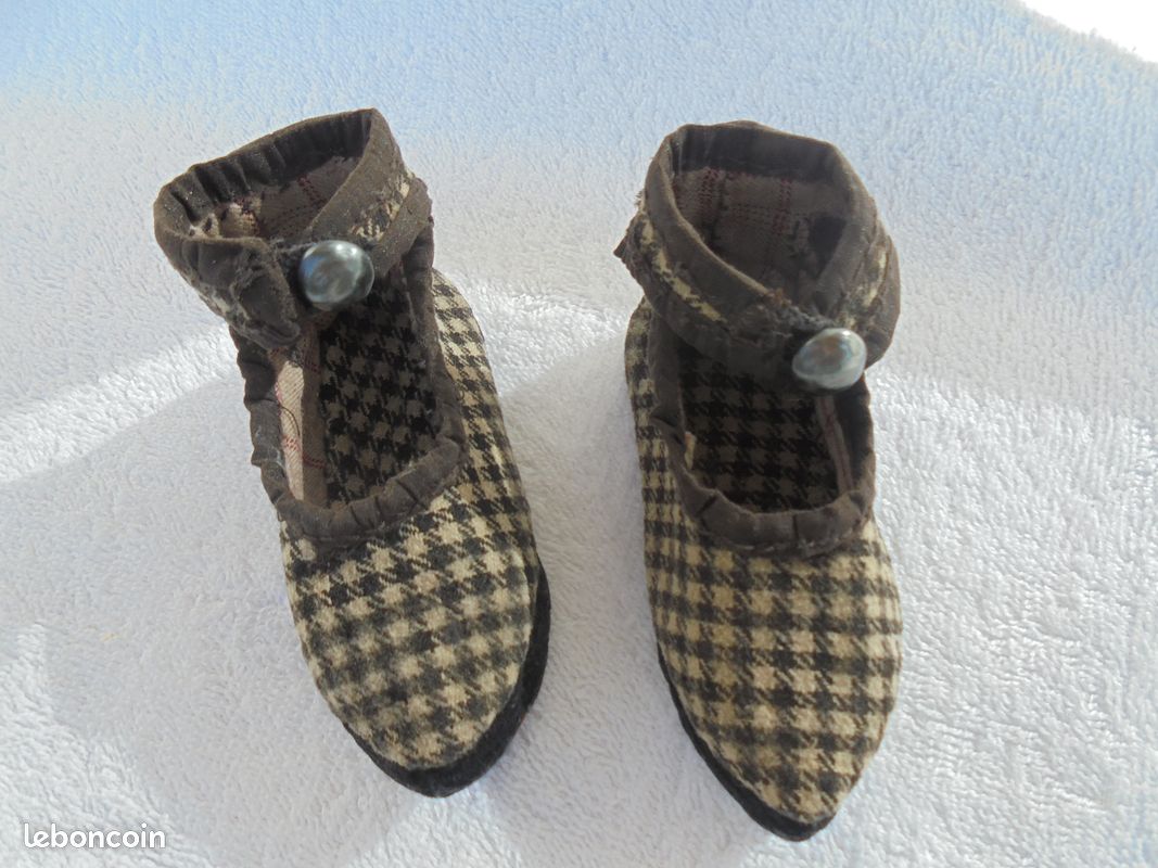 Paire de bottines pour poupées anciennes Jumeau, Bru, Steiner