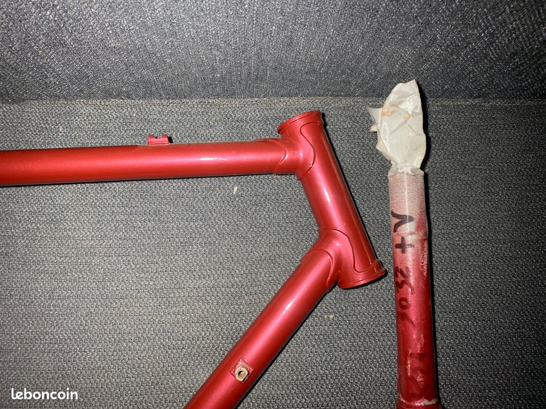 Peugeot Team Line CF2000G – Vélo vintage acier haut de gamme – Excellent état - Vélos