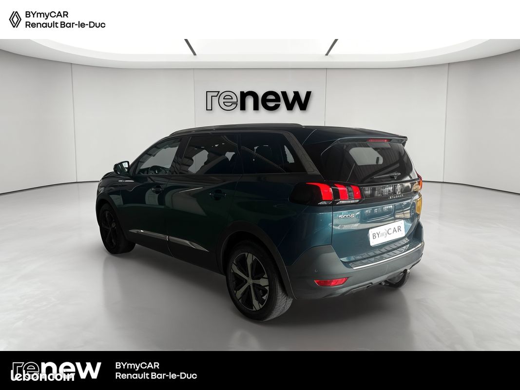 PEUGEOT 5008 PureTech 130ch S&S EAT8 Allure (image 3)