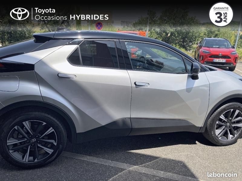 Toyota C-HR 2.0 Hybride Rechargeable 225ch Graphic MY26 (image 17)