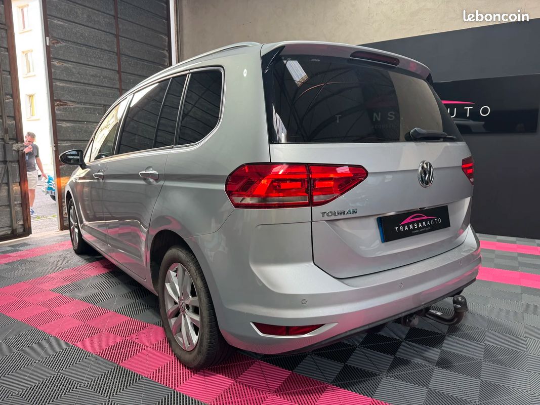 Volkswagen TOURAN 1.6 TDI 115cv DSG7 Confortline / Caméra de Recul / Régulateur de vitesse (image 3)