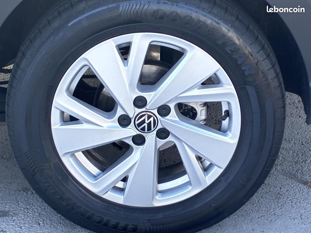 Volkswagen Taigo 1.0 TSI 116 BVM6 Life Plus 5p (image 12)
