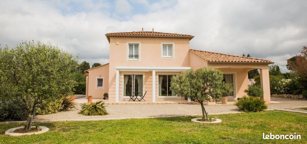 Maison 5 pièces 126 m² · à Villeneuve-lès-Avignon · 126 m² · 682 900 €