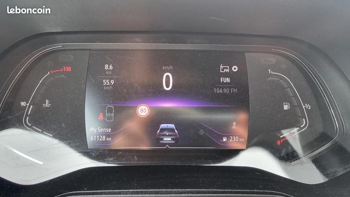 Renault Clio / Garantie 12 mois (image 20)