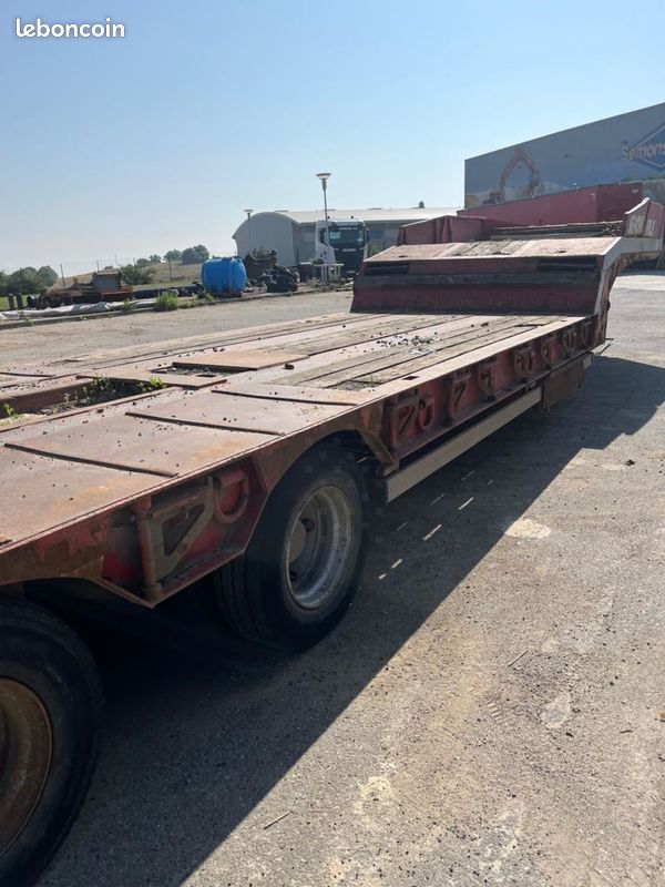 Castera SEMI REMORQUE PORTE ENGIN CASTERA 54T 2010 (image 6)