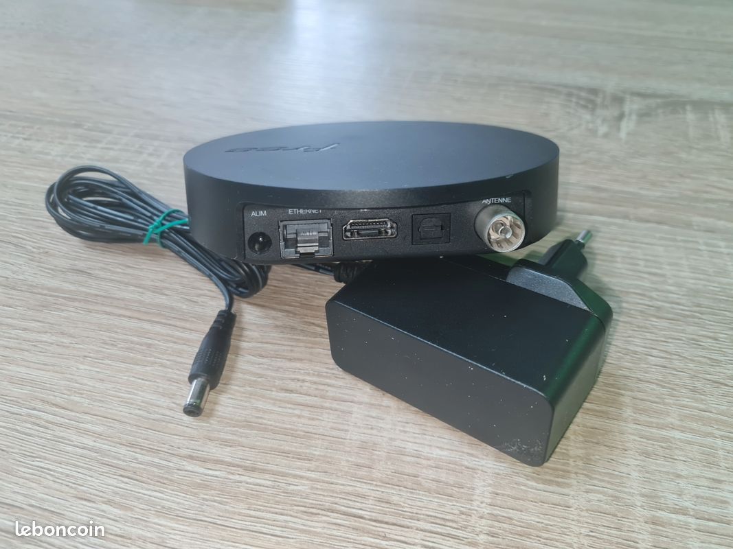 Prise en main du Freebox Pop Player : une box TV dopée à l'Android TV