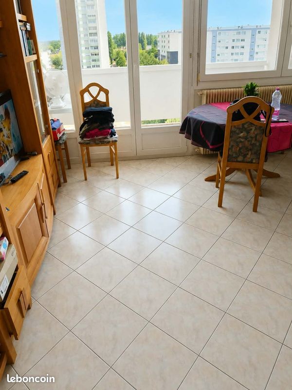 Appartement 3 pièces 70 m² · à Hoenheim · 70 m² · 870 €
